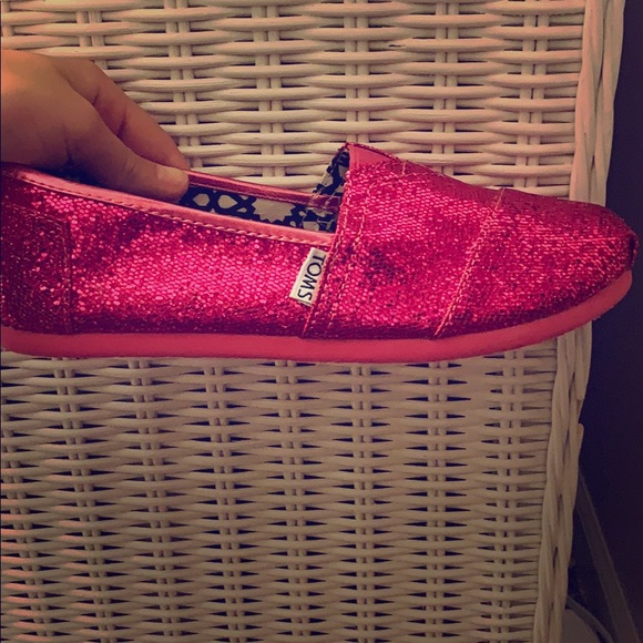 Toms Shoes - Pink glittery shoes